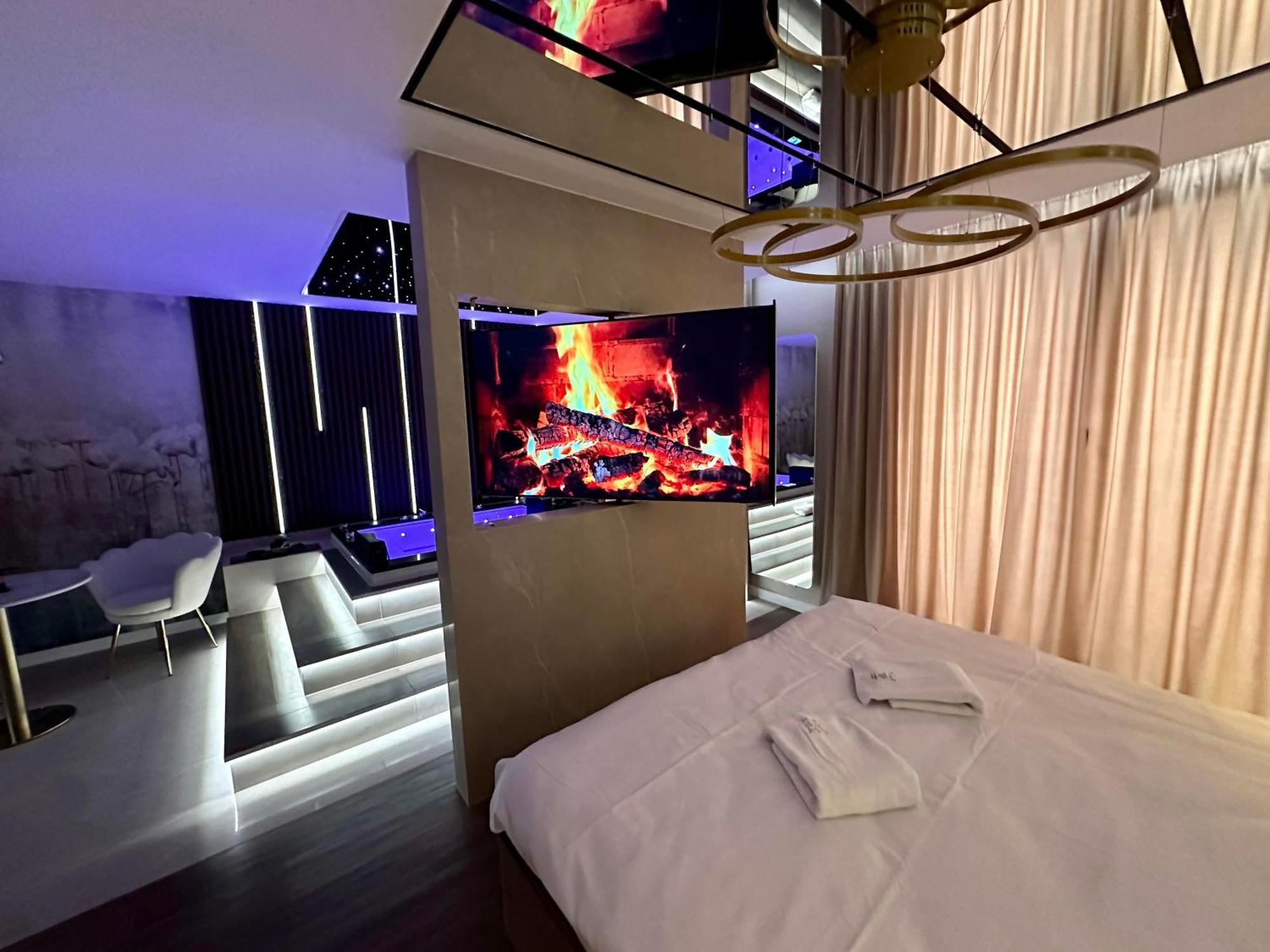 Masarska 8 Vip Apartamenty Jacuzzi 크라쿠프 외부 사진